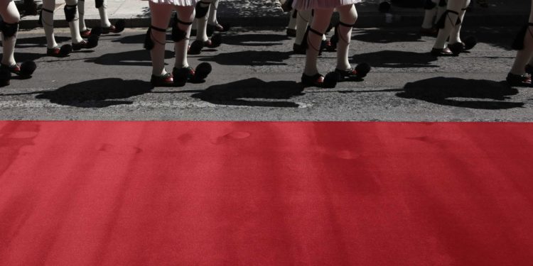 ΟΥΚας - Εύζωνας