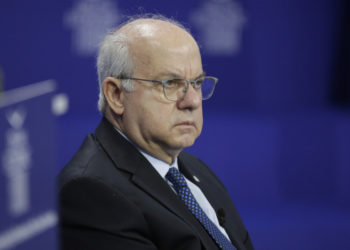 Ντένης Πλέσσας