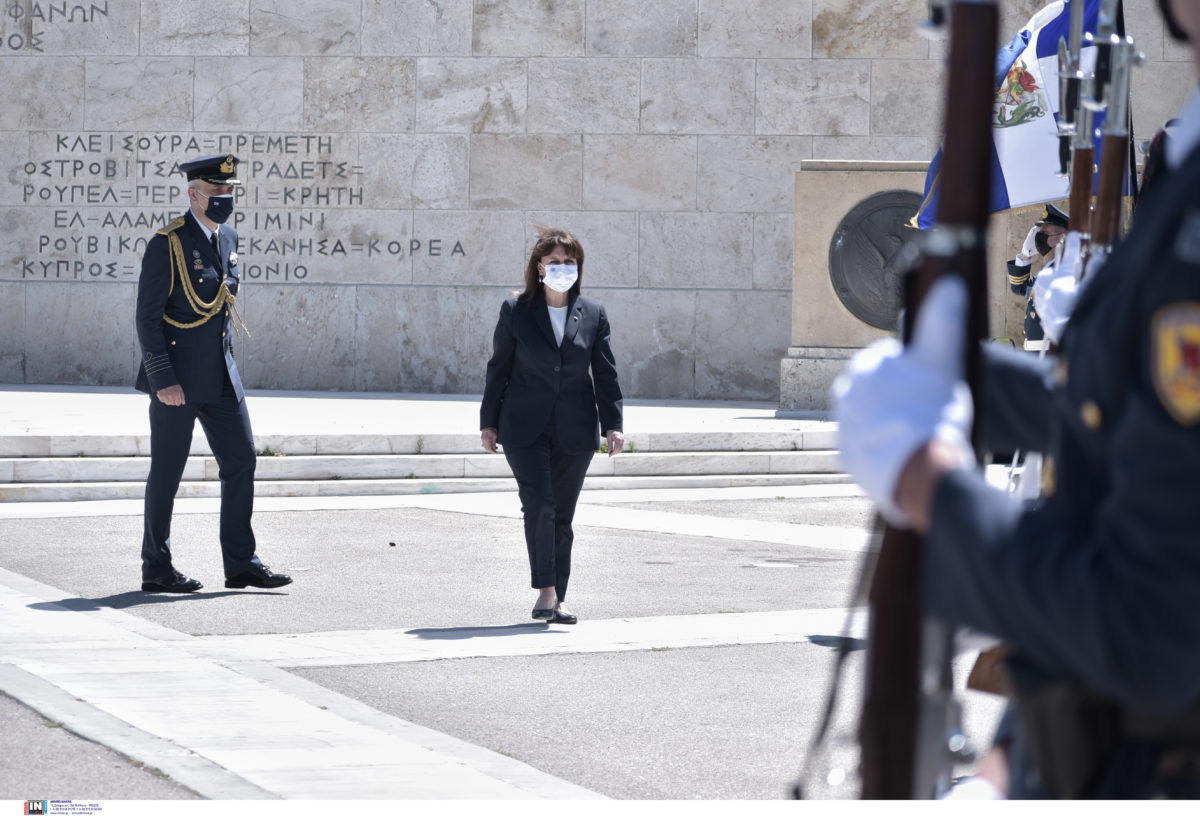 Κατερίνα Σακελλαροπούλου