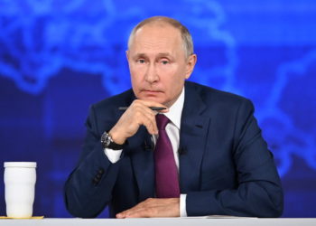 Πούτιν: Aν βυθίζαμε το HMS Defender δεν θα ξεσπούσε Παγκόσμιος Πόλεμος