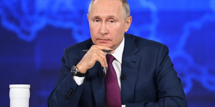 Πούτιν: Aν βυθίζαμε το HMS Defender δεν θα ξεσπούσε Παγκόσμιος Πόλεμος