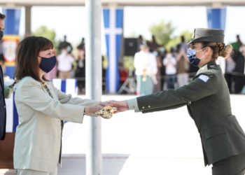 Πρόεδρος Δημοκρατίας - Ξίφη - Ανθυπολοχαγοί