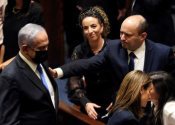 Ισραήλ: Ο Μπένετ ανέλαβε, ο Νετανιάχου αποχωρεί