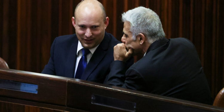 Ισραήλ: Κάθε λεπτό που περνάει απομακρύνεται από την εξουσία ο Νετανιάχου