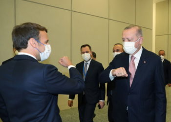 Γαλλία για Τουρκία: Καλή η «λεκτική κατάπαυση πυρός», αλλά περιμένουμε έργα σε Λιβύη, Μεσόγειο, Κύπρο