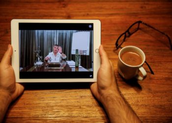 «Βόμβα» Πεκέρ: Ο Σοϊλού έδινε παράνομα όπλα σε πιστούς του μετά το πραξικόπημα του ’16 – Θα «έριχνε» τον Ερντογάν;