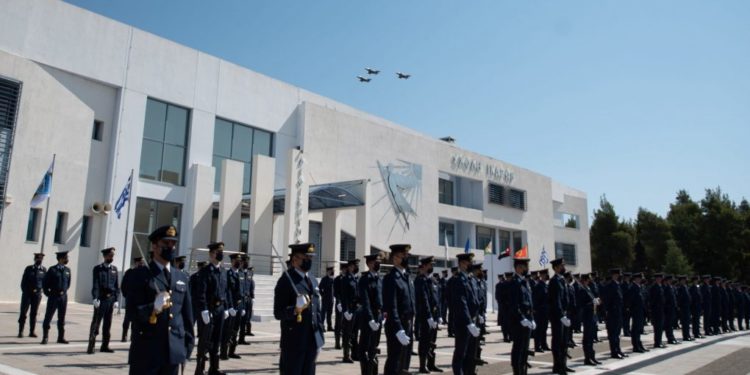 Σχολή Ικάρων