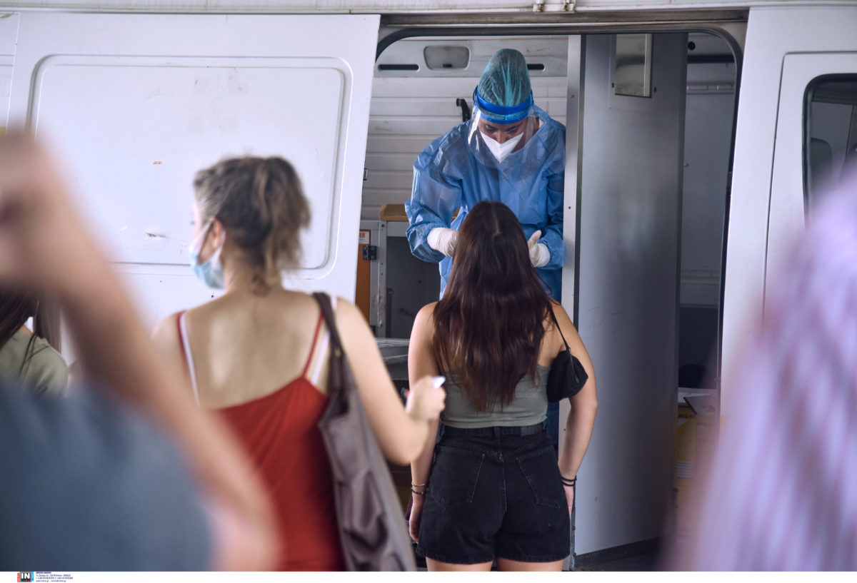 τεστ - σχολεία - Covid-19