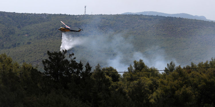 φωτιά στα Βίλια