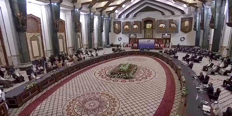 Σύνοδος της Βαγδάτης: Στο ίδιο τραπέζι Γαλλία, Ιράν και Σαουδική Αραβία