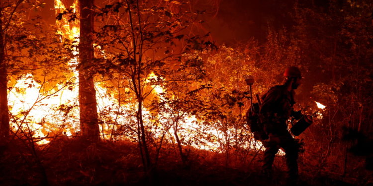 Πυρκαγιά Ντίξι - Καλιφόρνια