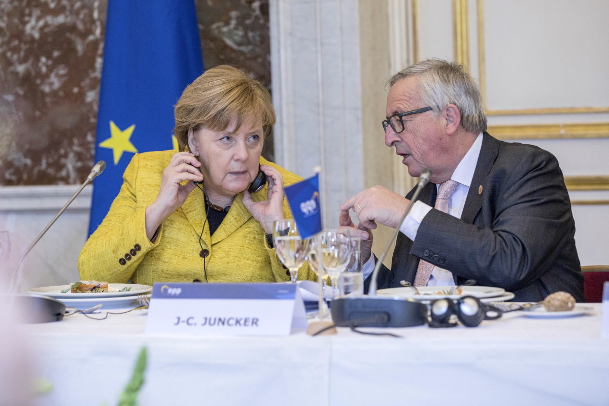 Μέρκελ - Γιούνκερ