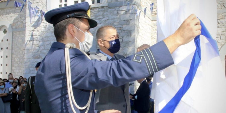 Αλκιβιάδης Στεφανής: Υπόκλιση στη μνήμη του αδικοχαμένου επισμηναγού Νίκου Βασιλείου