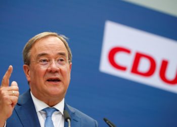 Άρμιν Λάσετ