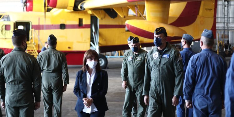 Σακελλαροπούλου - 355 Μοίρα