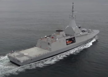 Συνάντηση Μακρόν – Μητσοτάκη: Η επαναφορά του ελληνογαλλικού αμυντικού συμφώνου και η νέα τροπή με τις φρεγάτες