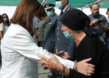 Κατερίνα Σακελλαροπούλου: Τίμησε τη μνήμη του Ολοκαυτώματος της Βιάννου – Τι είπε για τις γερμανικές αποζημιώσεις