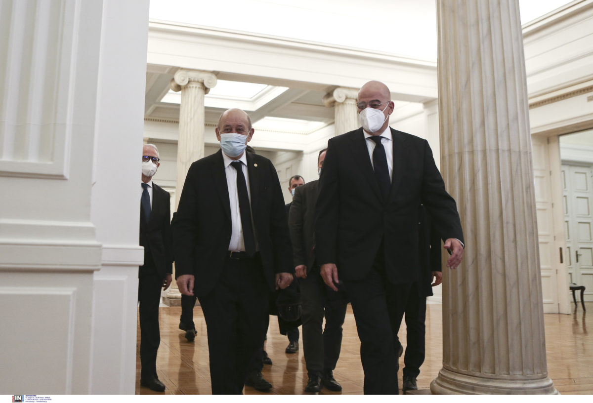 Δένδιας - Λε Ντριάν