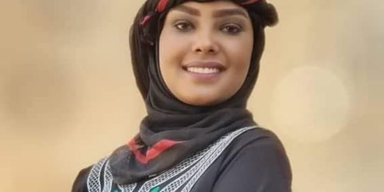 Υεμένη: Εξευτελιστική ανάκριση και καταδίκη 20χρονου μοντέλου από τους Χούθι