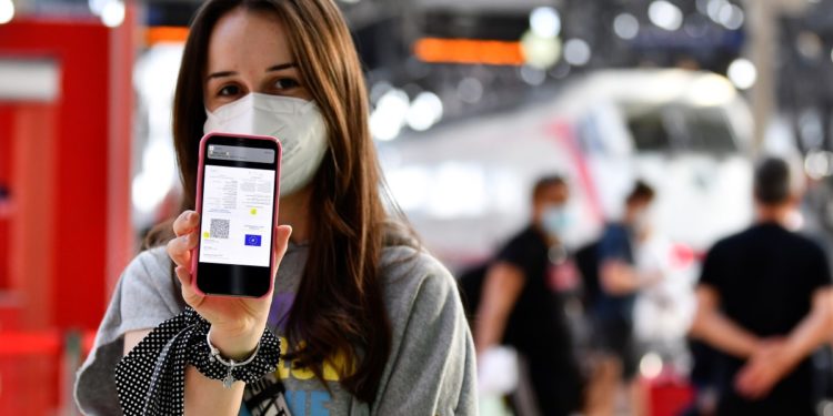 Πλεύρης / Covid-19