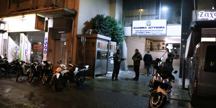 επίθεση ΑΤ Ακροπόλεως