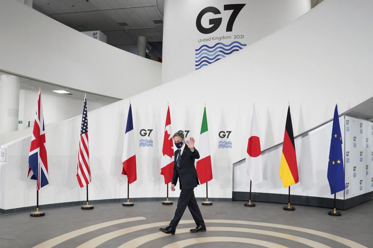 G7 - Ρωσία