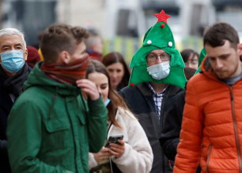 Όμικρον - Βρετανία