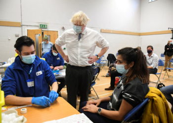 Όμικρον - Βρετανία