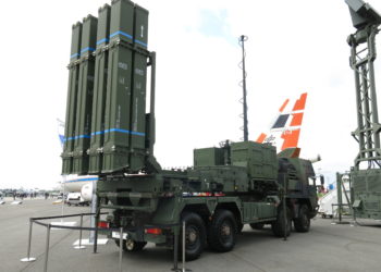 Financial Times - ΕΕ