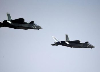 J-20: Ο εγχώριος κινητήρας «ρολάρει» τη μαζική παραγωγή του «Δράκου»