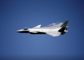 J-20: Ο εγχώριος κινητήρας «ρολάρει» τη μαζική παραγωγή του «Δράκου»