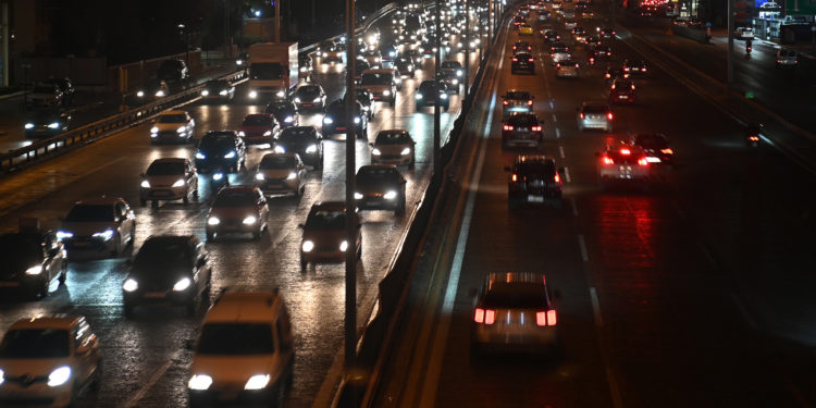 Τέλη κυκλοφορίας ΙΧ: Παρατείνεται η προθεσμία καταβολής τους – Δείτε μέχρι πότε