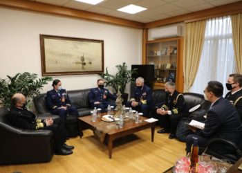 Συνάντηση υπαρχηγού ΓΕΕΘΑ με τον διοικητή της Ακτοφυλακής των ΗΠΑ περιοχής Ατλαντικού για θέματα αντιμετώπισης του μεταναστευτικού