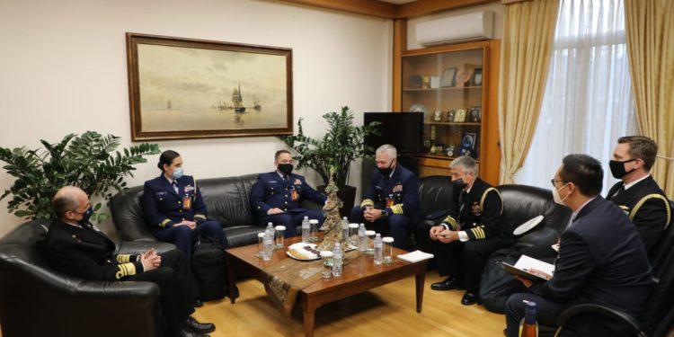 Συνάντηση υπαρχηγού ΓΕΕΘΑ με τον διοικητή της Ακτοφυλακής των ΗΠΑ περιοχής Ατλαντικού για θέματα αντιμετώπισης του μεταναστευτικού