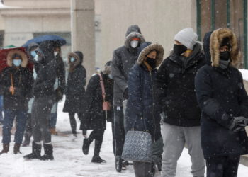 Covid-19 – ΗΠΑ: Παγκόσμιο ρεκόρ κρουσμάτων – 1,35 εκατομμύρια σε ένα 24ωρο!