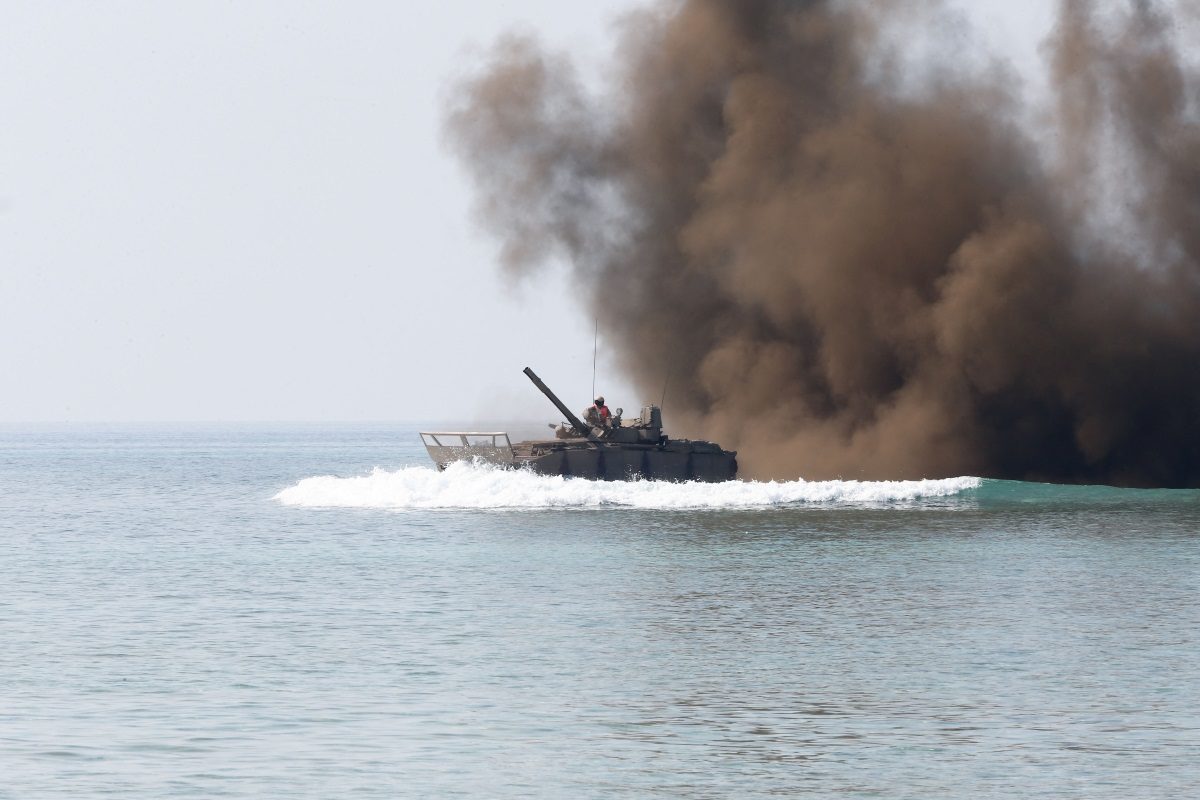 ΗΑΕ - Χούθι - drones