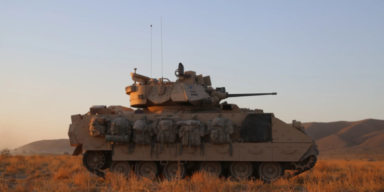 Μετά τα Rafale έρχονται τα Bradley: Η Κροατία αποκτάει 89 τεθωρακισμένα οχήματα μάχης