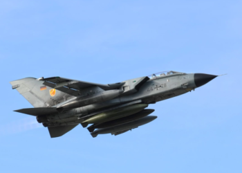 Luftwaffe: «Γρίφος για δυνατούς λύτες» η αντικατάσταση των μαχητικών Tornado