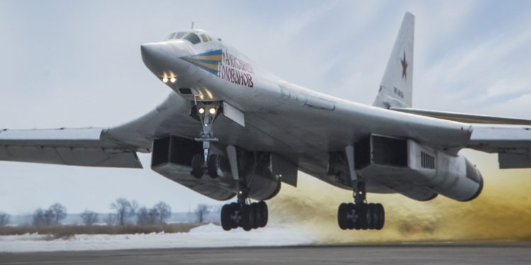 Tu-160