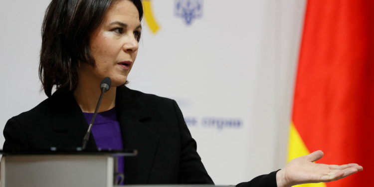 Αναλένα Μπέρμποκ