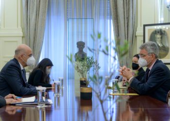 Πάιατ - Δένδιας