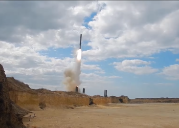 «Τρόμος και φόβος» ονόματι Bastion και Kalibr – Ρωσικοί πύραυλοι cruise εκτοξεύονται [vids]