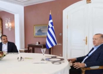 Σε εξέλιξη το γεύμα εργασίας Μητσοτάκη – Ερντογάν στην Κωνσταντινούπολη