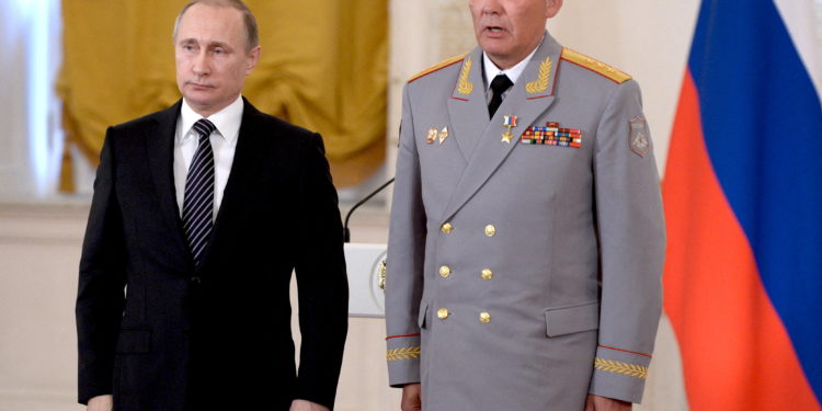 Ντβόρνικοφ