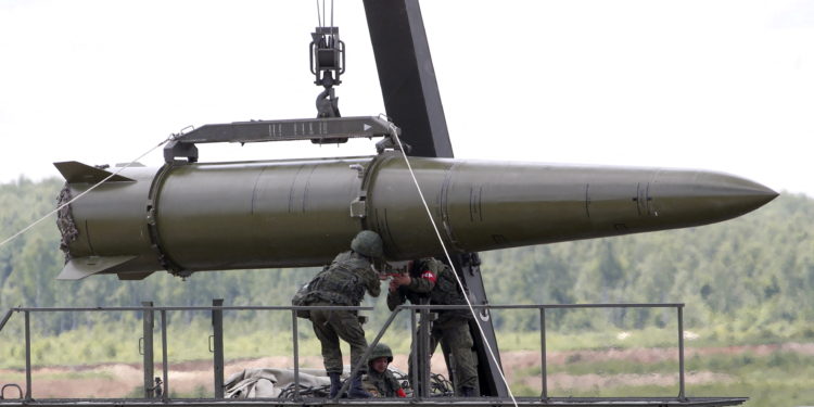 Ουκρανία: Ρωσικοί πύραυλοι Iskander χτύπησαν την Ντνίπρο – Σκληρές μάχες στο Σεβεροντονέτσκ