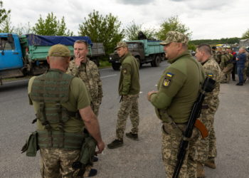 στρατιωτικός νόμος