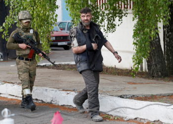 Ρωσία: Ανάκριση στους μαχητές του Azovstal – «Να χαρακτηριστεί τρομοκρατική οργάνωση το Τάγμα Αζόφ»