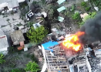 Σεβεροντονέτσκ: Στα χέρια των Ρώσων η μισή πόλη