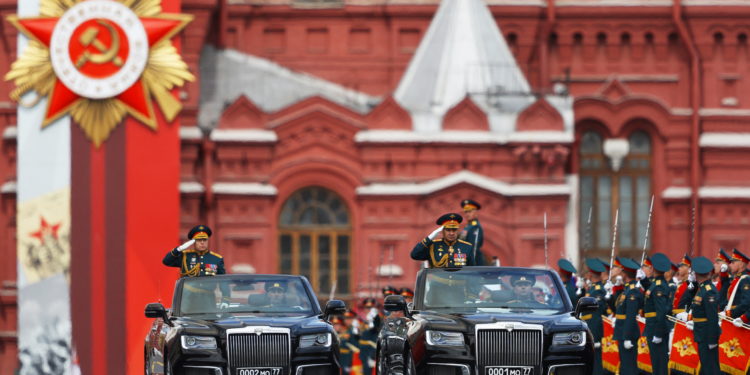 Μπεν Ουάλας: «Οι Ρώσοι στρατηγοί είναι εξίσου ένοχοι με τον Πούτιν»