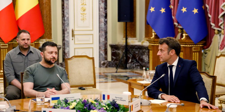 Μακρόν - Ζελένσκι